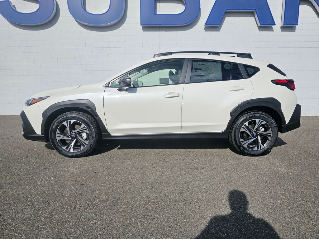 2025 Subaru Crosstrek Premium photo 2