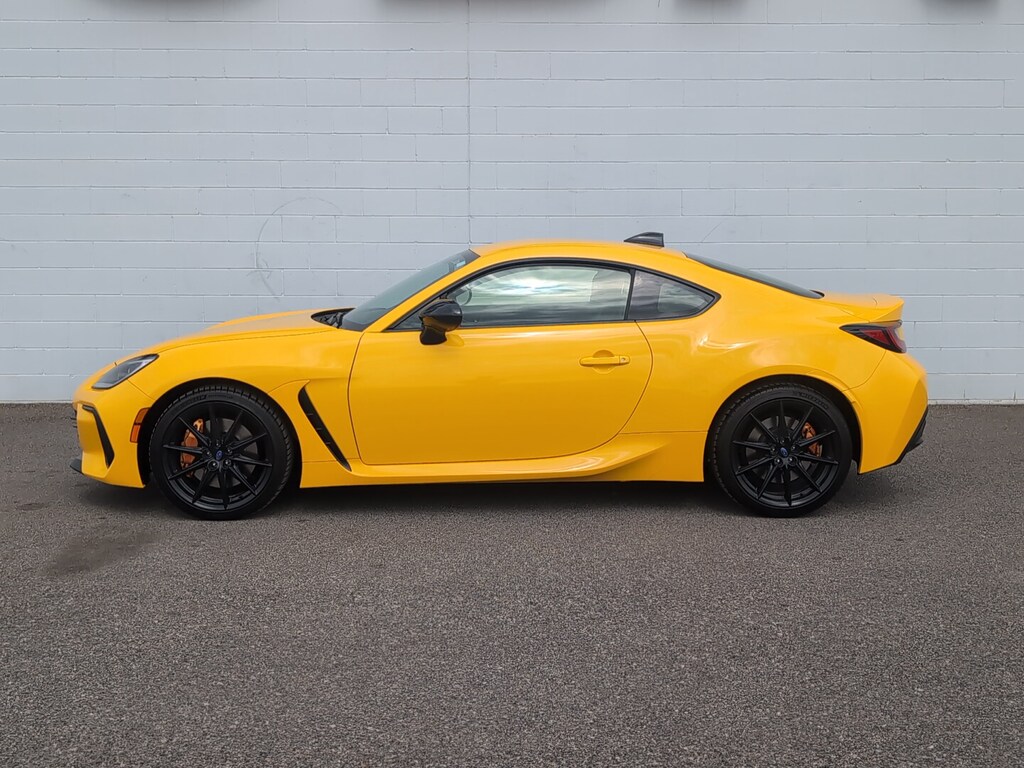 Used 2026 Subaru BRZ Series.Yellow Coupe