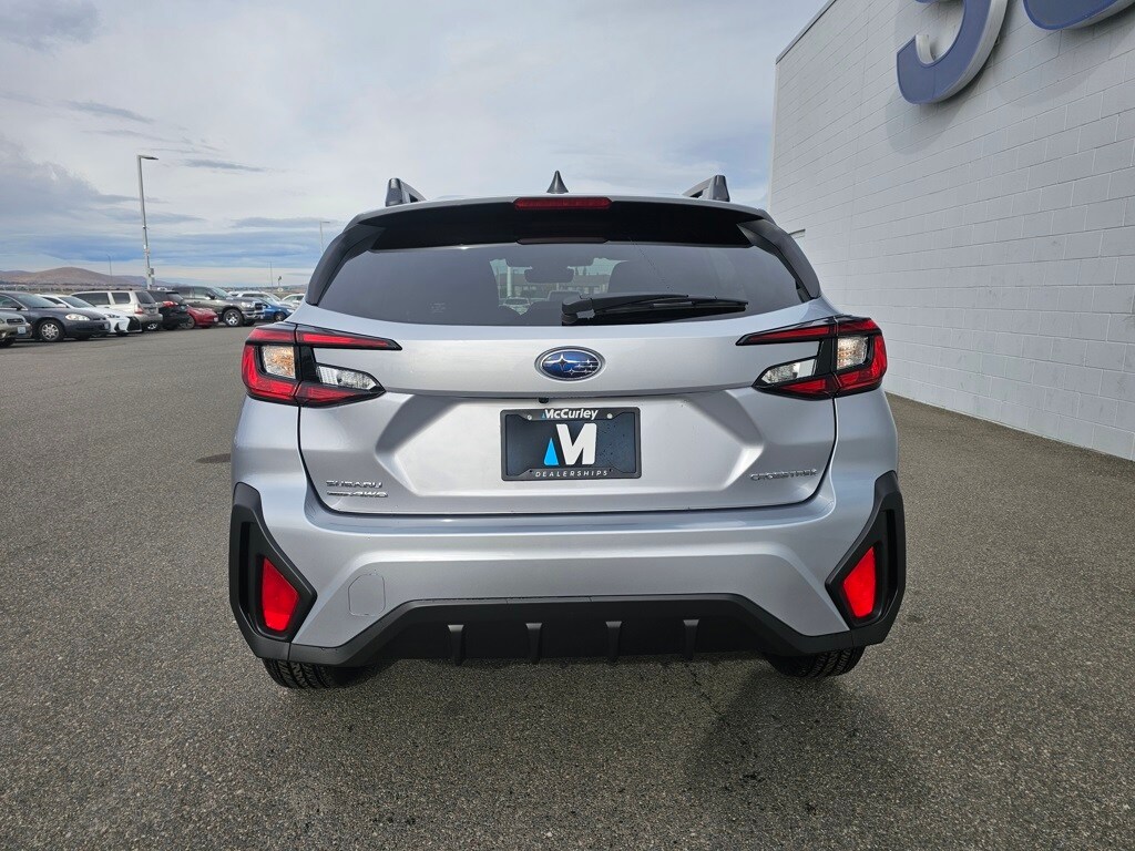 2025 Subaru Crosstrek Premium photo 4