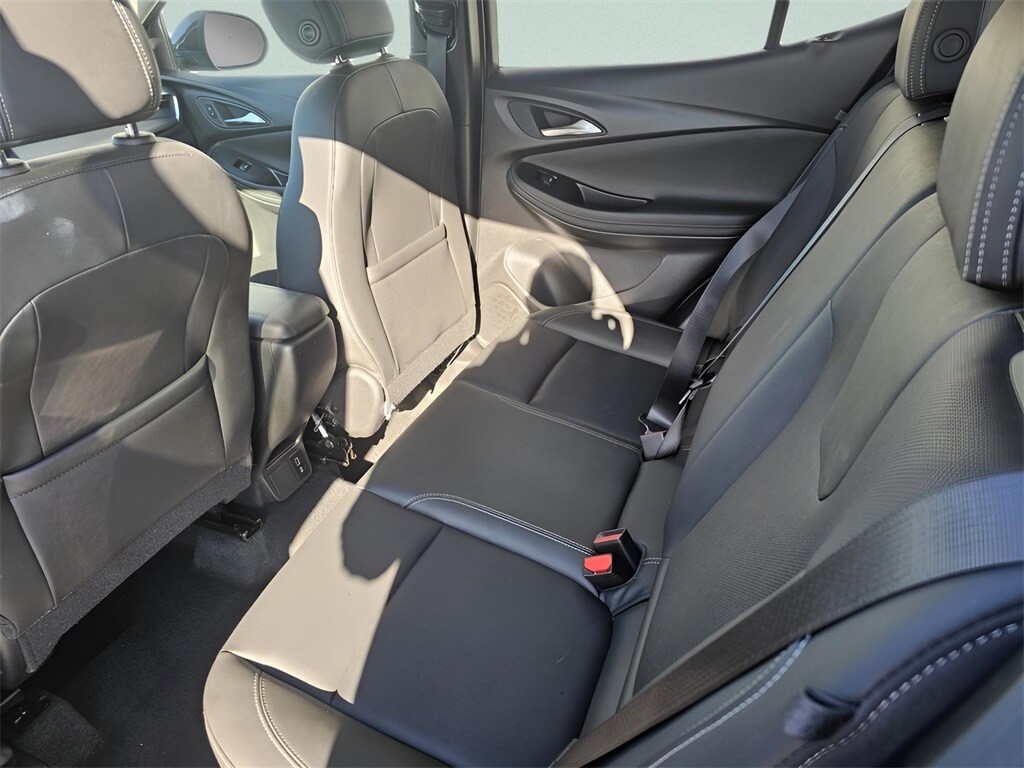 2024 Buick Encore GX Sport Touring photo 4