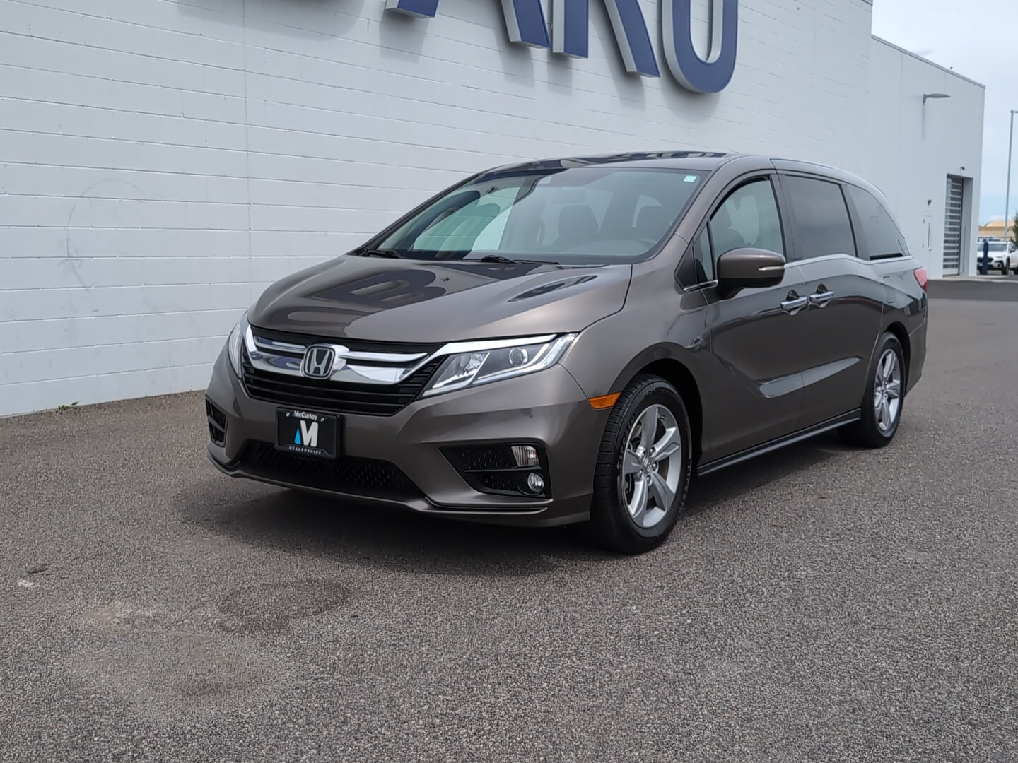 2018 Honda Odyssey EX-L with RES & Navigation's photo