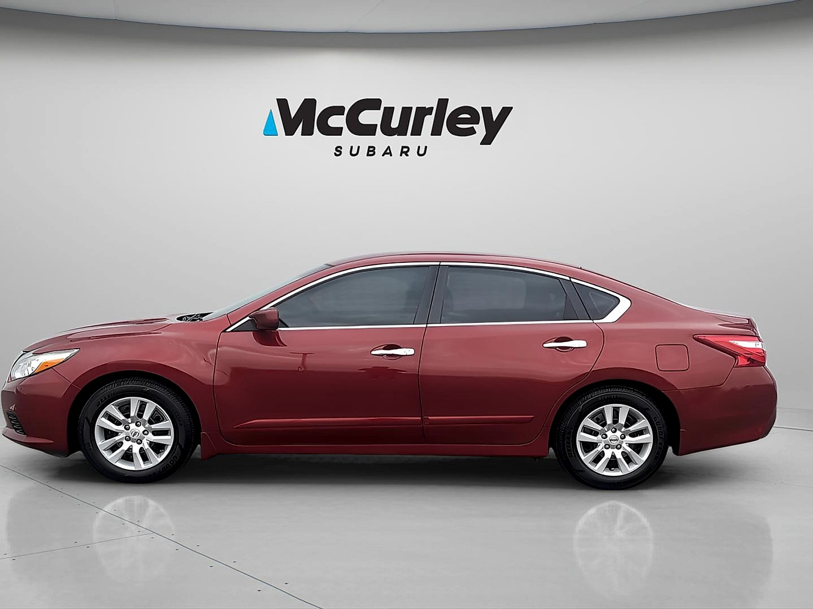 Used 2017 Nissan Altima S with VIN 1N4AL3APXHC242769 for sale in Pasco, WA