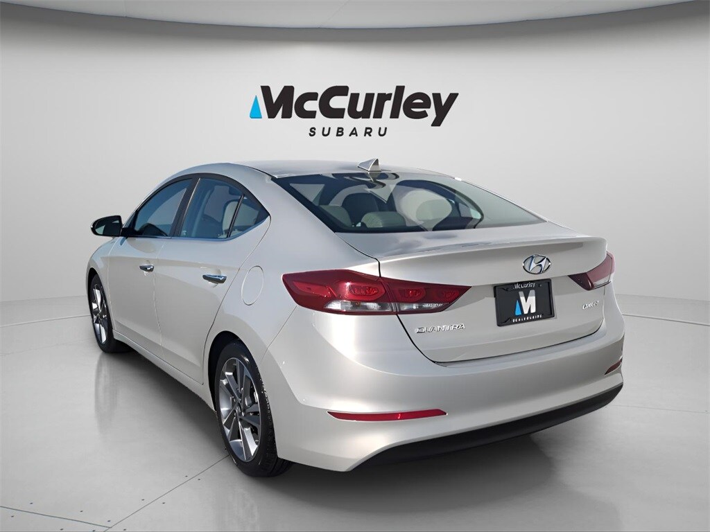 2017 Hyundai Elantra Limited photo 3