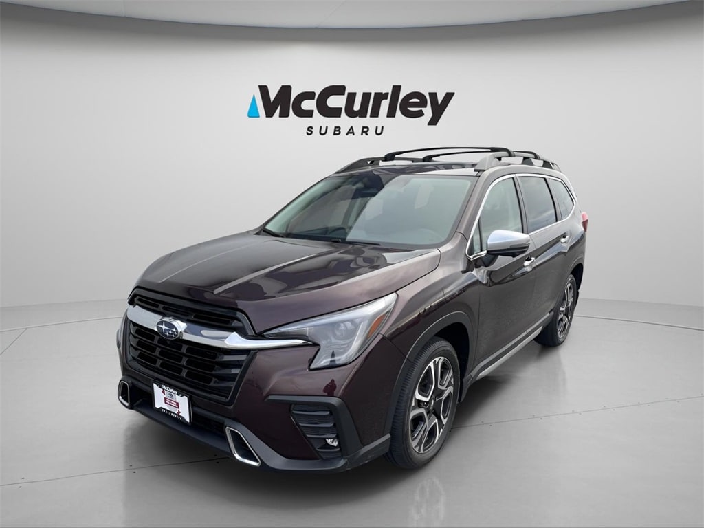 2023 Subaru Ascent Touring's photo