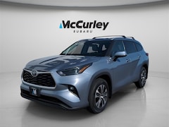 Used 2022 Toyota Highlander XLE SUV For Sale in Pasco, WA