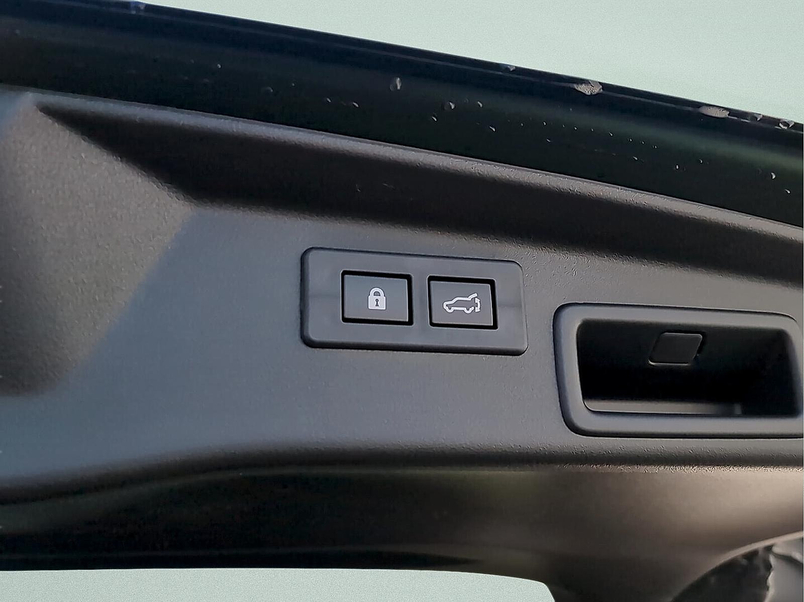 2026 Subaru Outback Limited - Photo 6