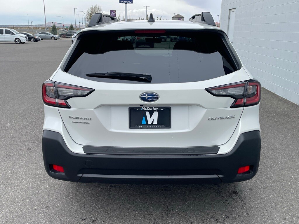 2025 Subaru Outback Premium photo 3