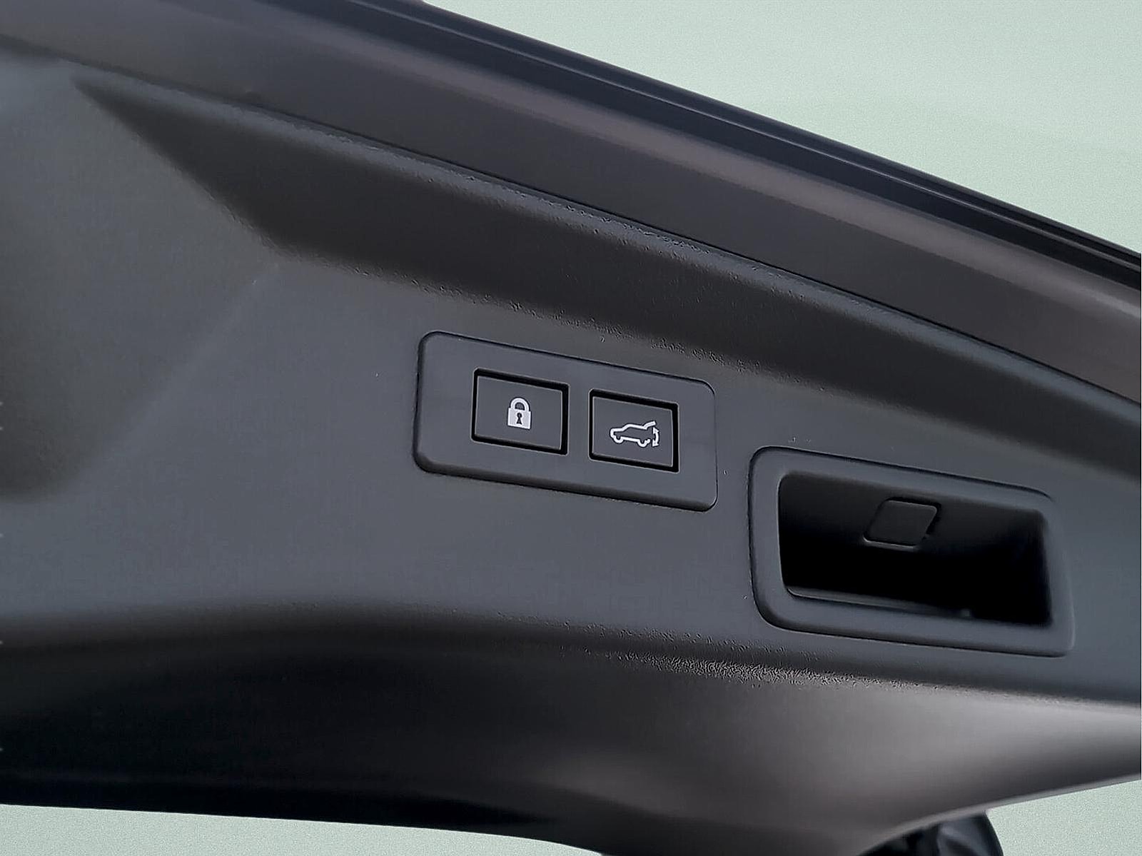 2026 Subaru Outback Touring XT - Photo 6
