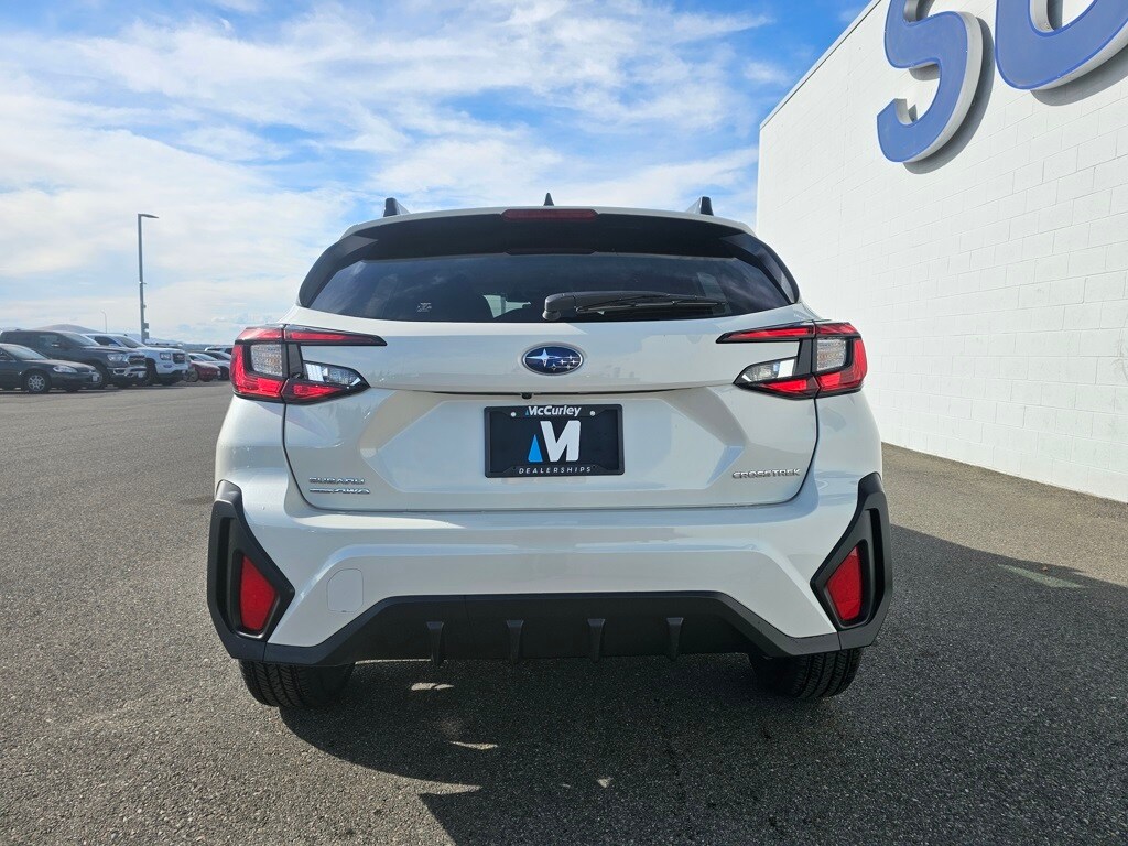 2025 Subaru Crosstrek Premium photo 4