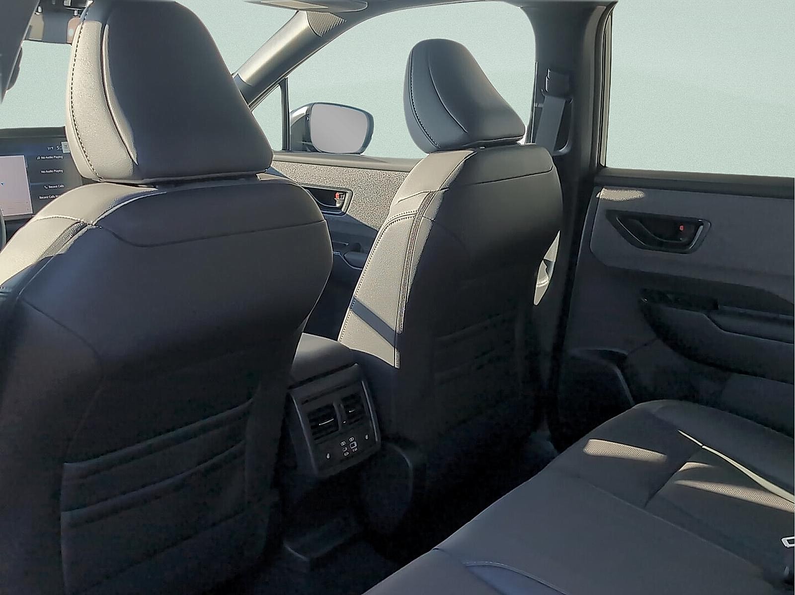 2026 Subaru Outback Limited - Photo 8