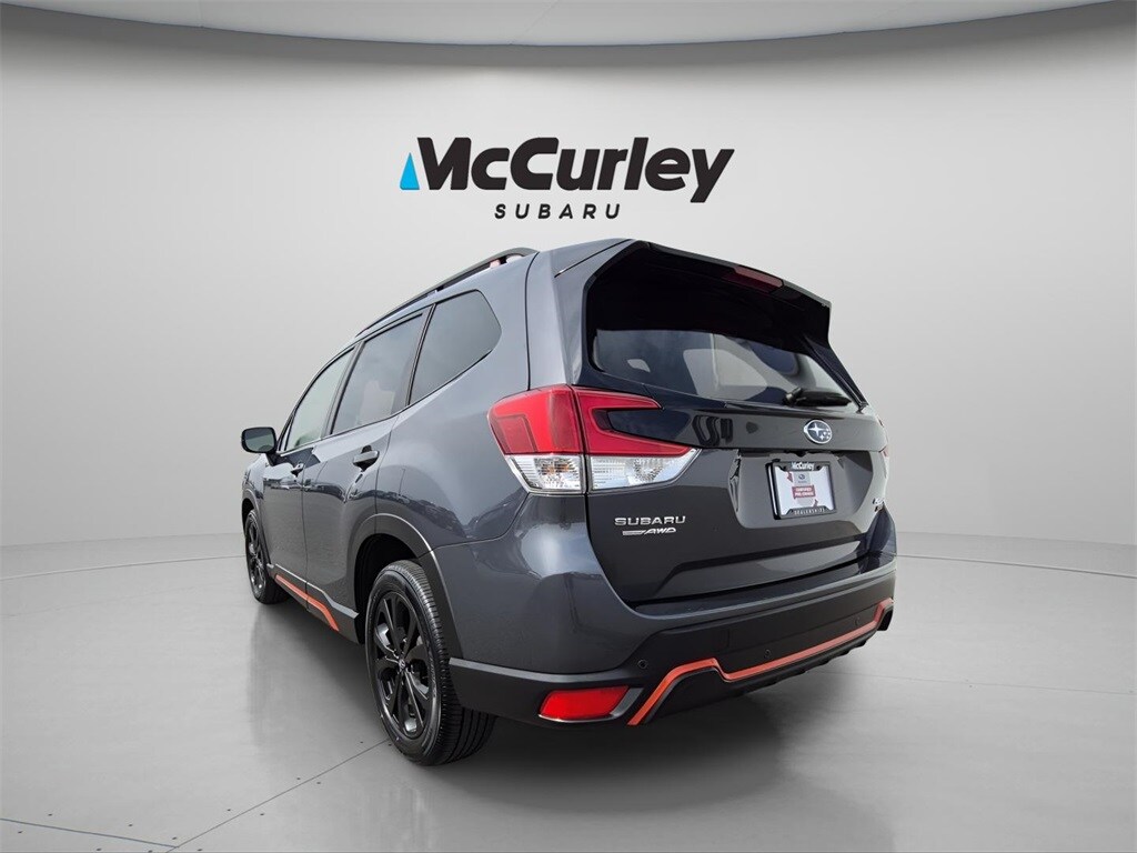 2024 Subaru Forester Sport photo 2