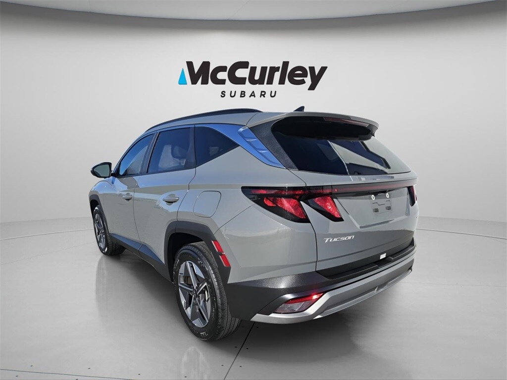 2025 Hyundai Tucson SEL photo 3