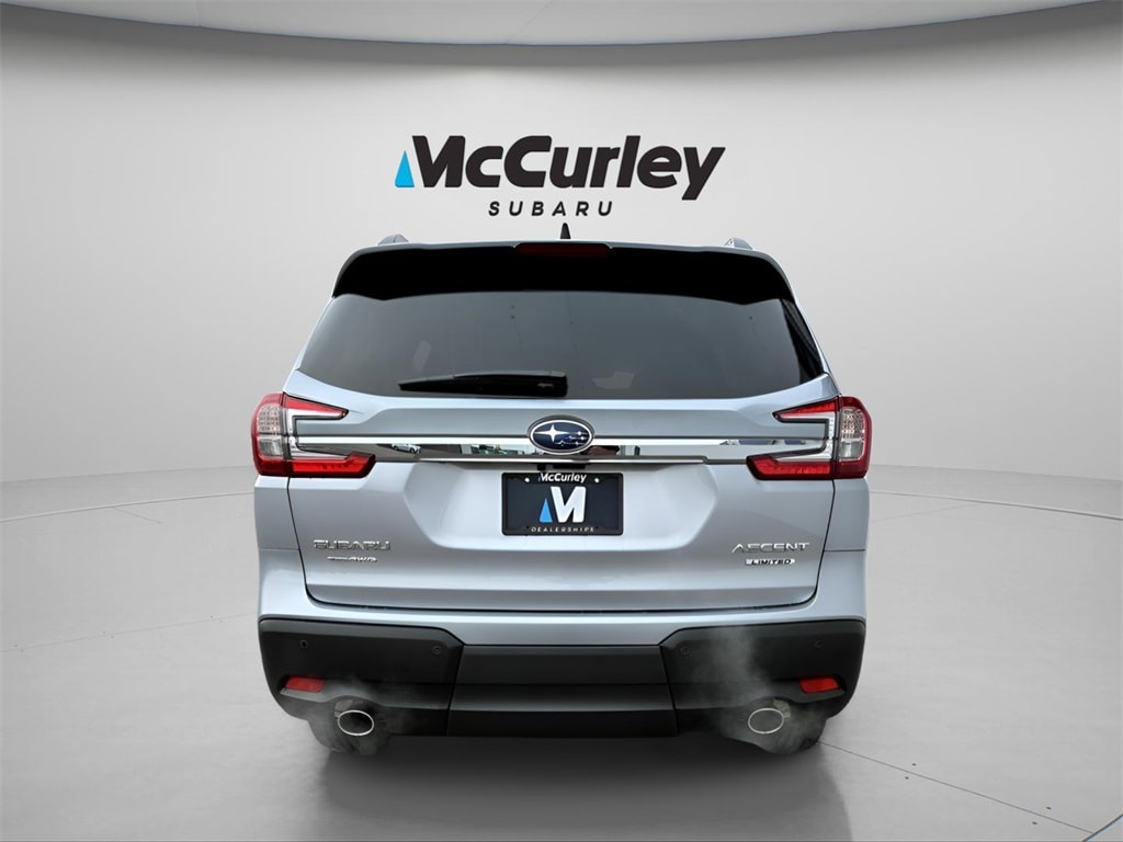 New 2025 Subaru Ascent Limited 8-Passenger SUV