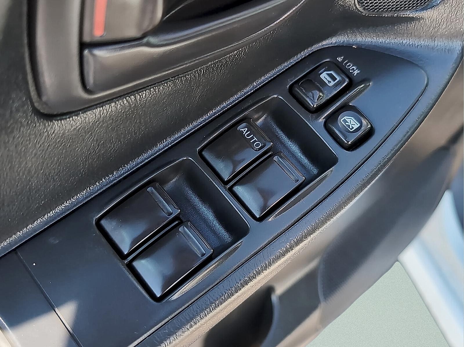 2002 Subaru Impreza RS - Photo 11
