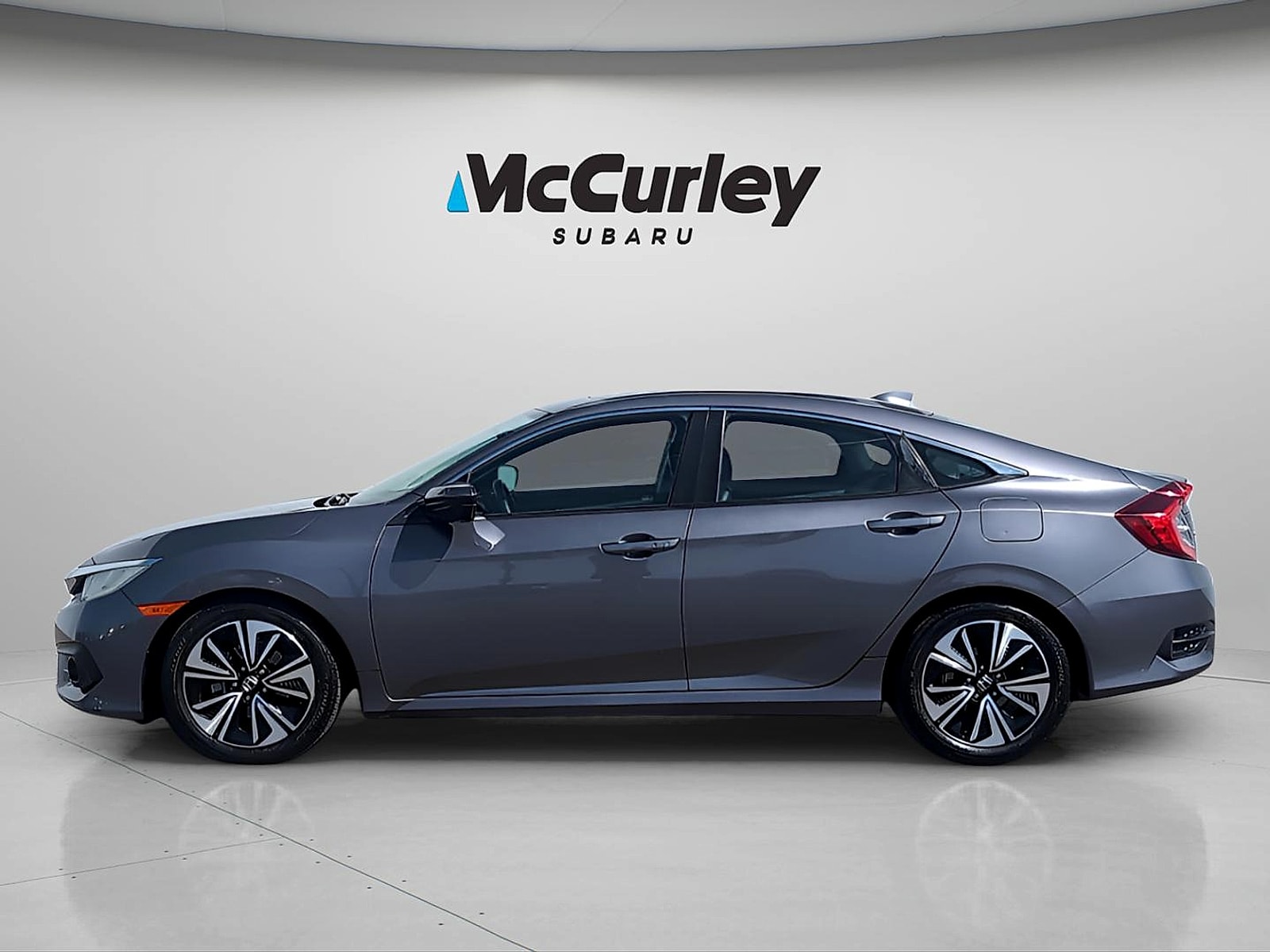 Used 2016 Honda Civic EX-L with VIN 2HGFC1F74GH646516 for sale in Pasco, WA