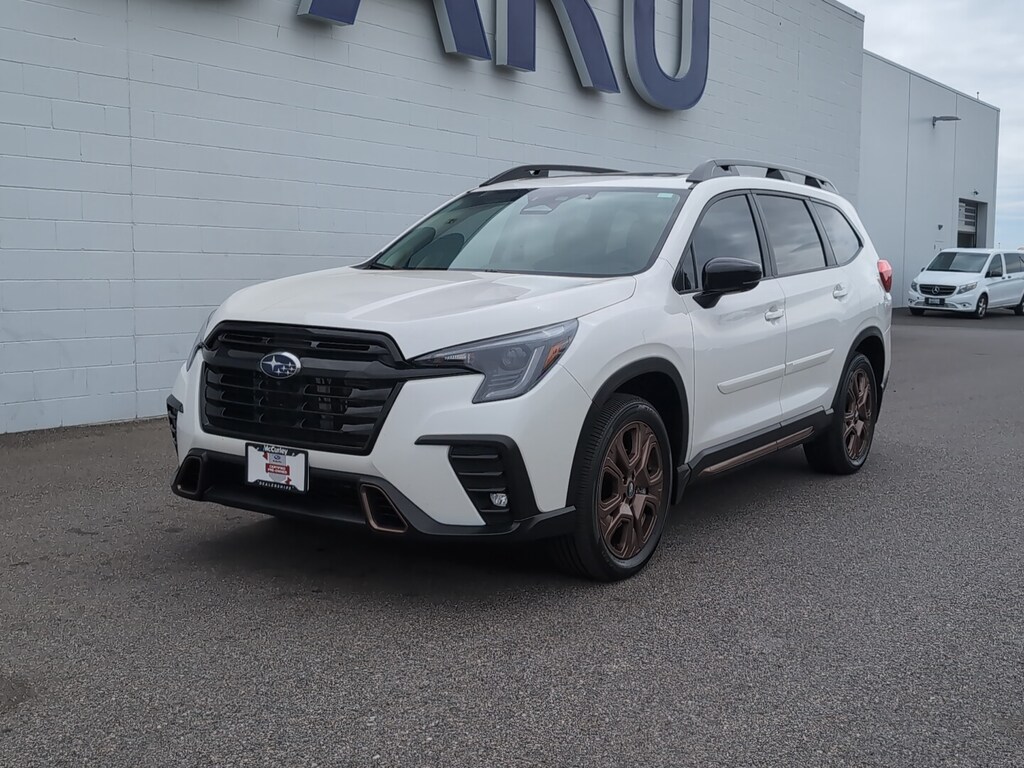 Used 2025 Subaru Ascent Bronze Edition 7-Passenger