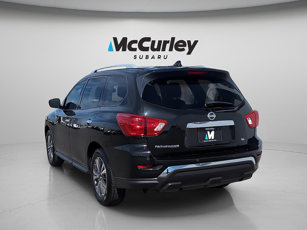 Used 2020 Nissan Pathfinder SL 2WD