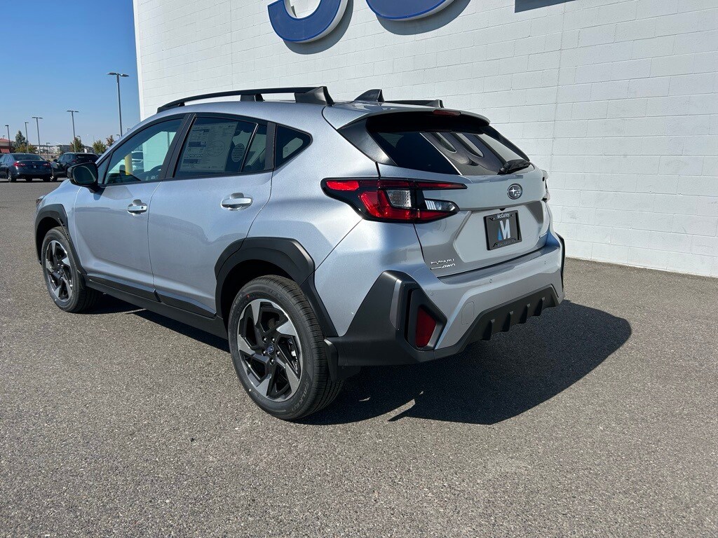 2025 Subaru Crosstrek Limited photo 2