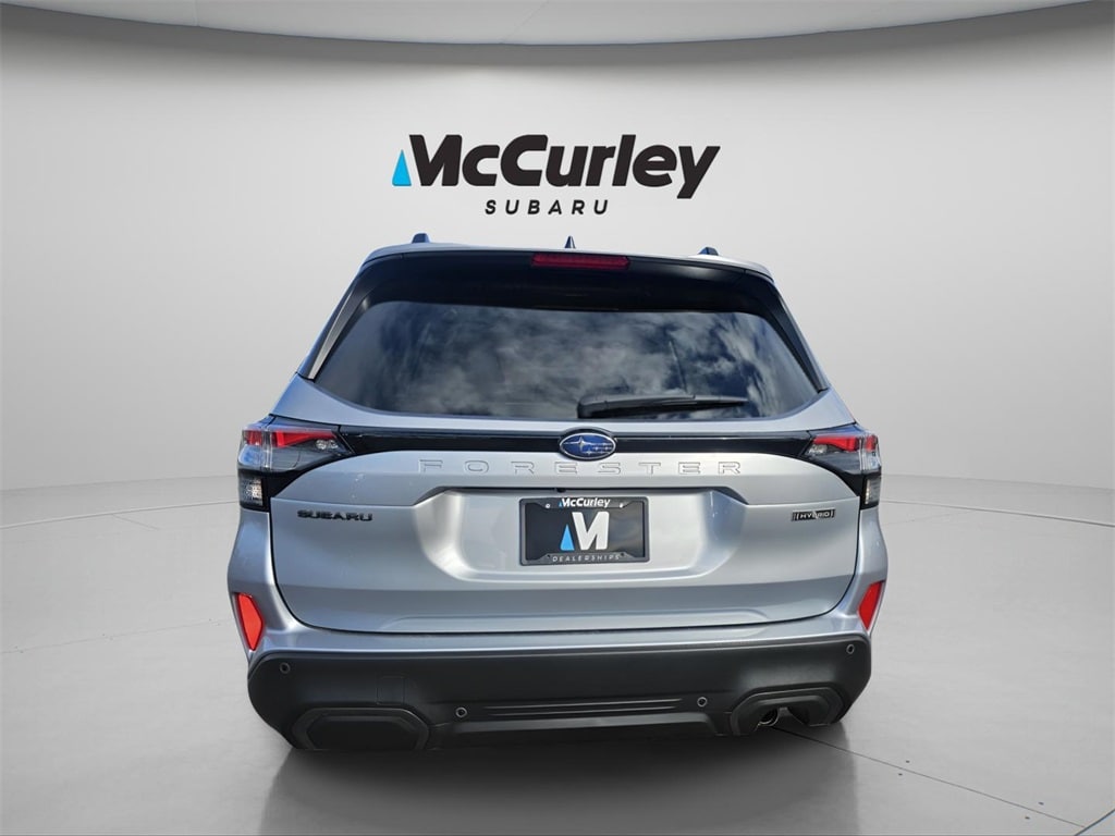 New 2025 Subaru Forester Hybrid Limited SUV