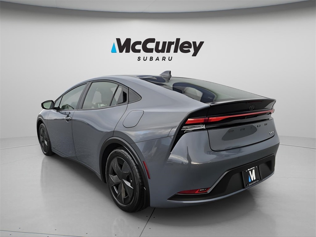 Used 2025 Toyota Prius LE Hatchback