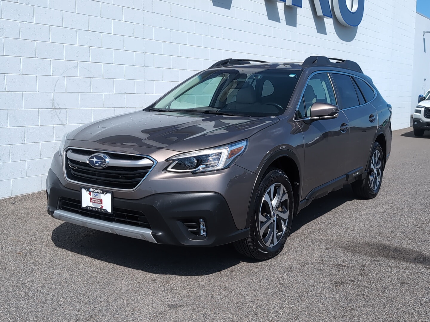 2021 Subaru Outback Limited XT's photo