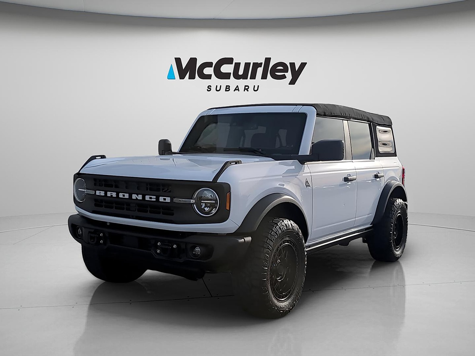 2023 Ford Bronco 4-Door Black Diamond