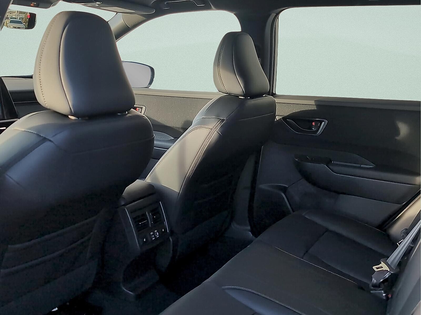 2026 Subaru Outback Limited - Photo 8