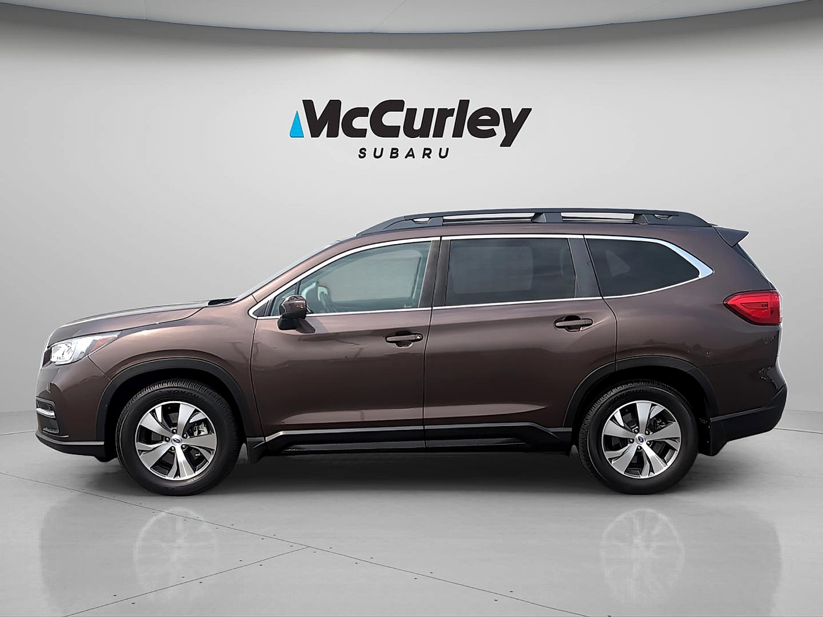 Used 2019 Subaru Ascent Premium with VIN 4S4WMACD4K3405178 for sale in Pasco, WA