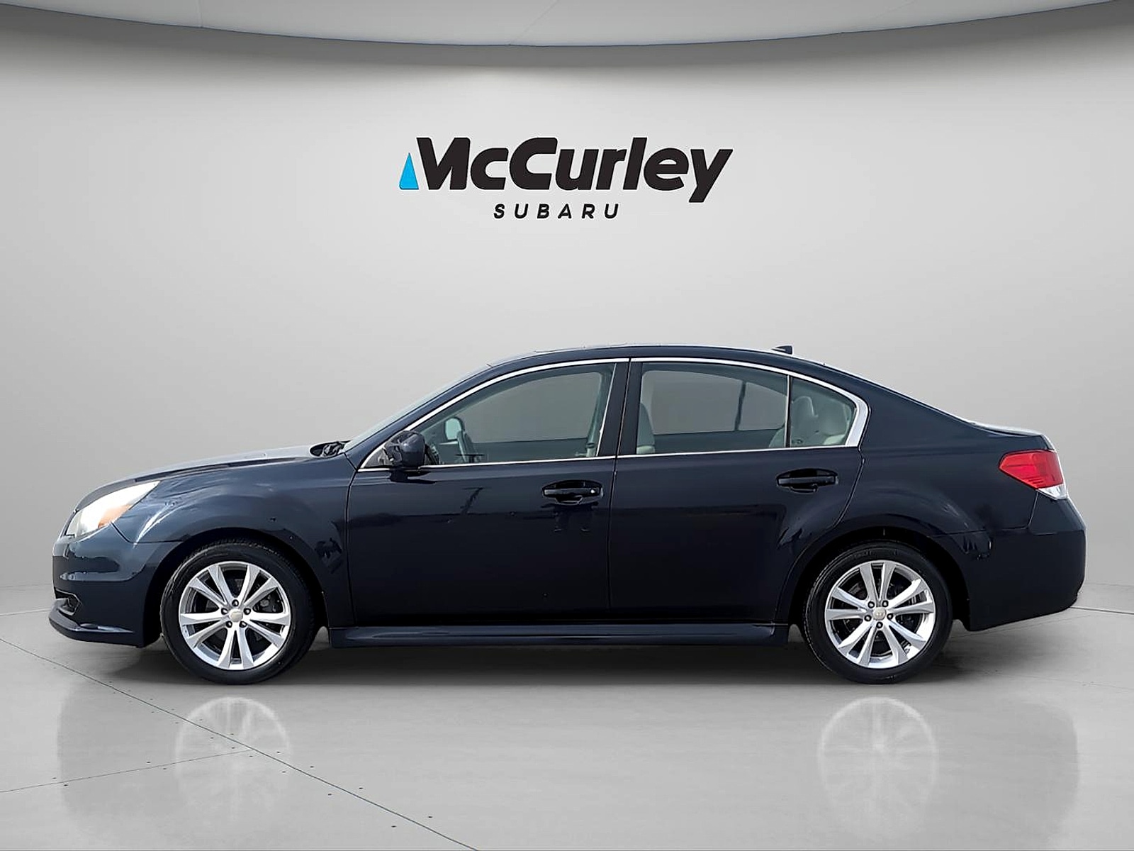 Used 2013 Subaru Legacy I Premium with VIN 4S3BMBH62D3008445 for sale in Pasco, WA