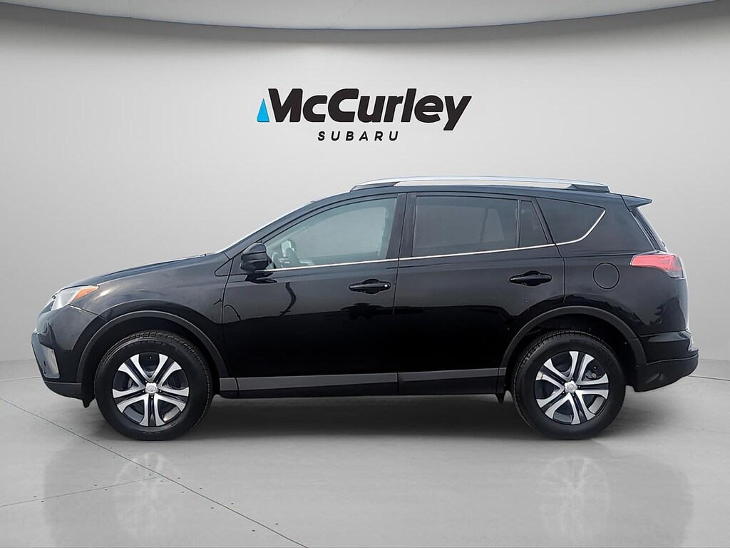 Used 2017 Toyota RAV4 LE