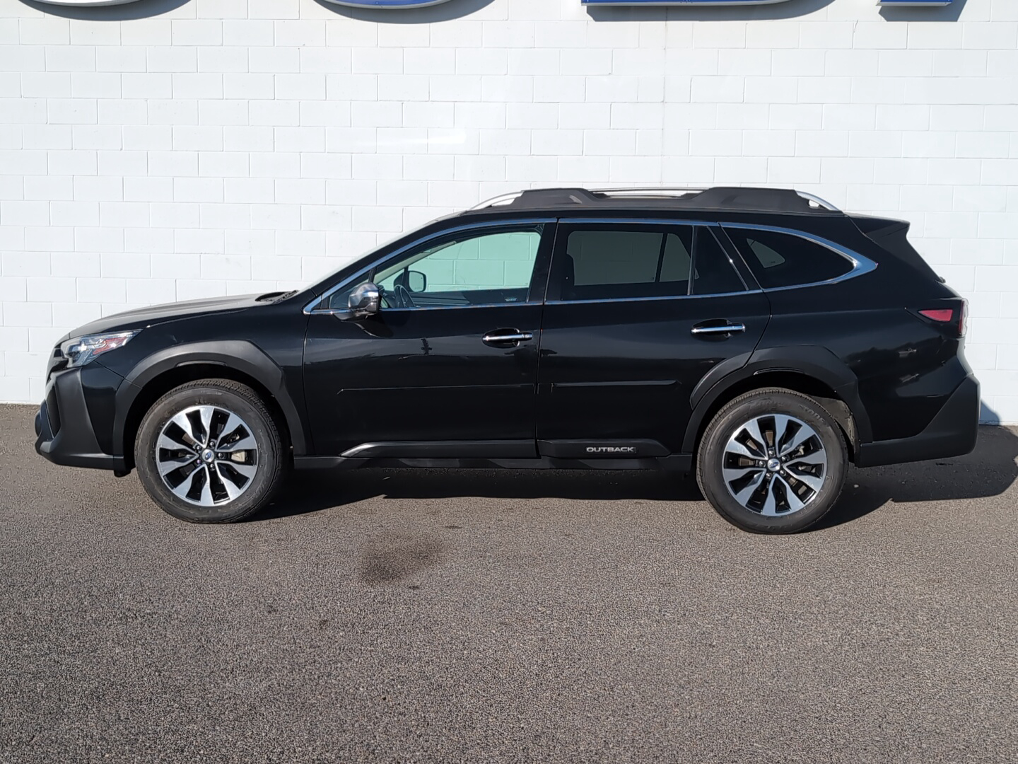 Used 2024 Subaru Outback Touring