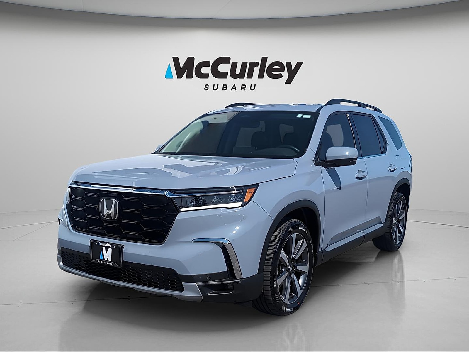 2024 Honda Pilot Touring AWD's photo