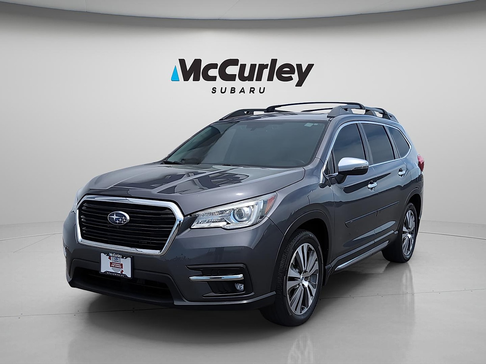 2020 Subaru Ascent Touring's photo