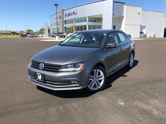 Used 2017 Volkswagen Jetta SEL with VIN 3VWL17AJ4HM382291 for sale in Yakima, WA