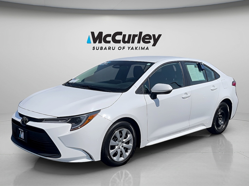 Used 2023 Toyota Corolla LE Sedan