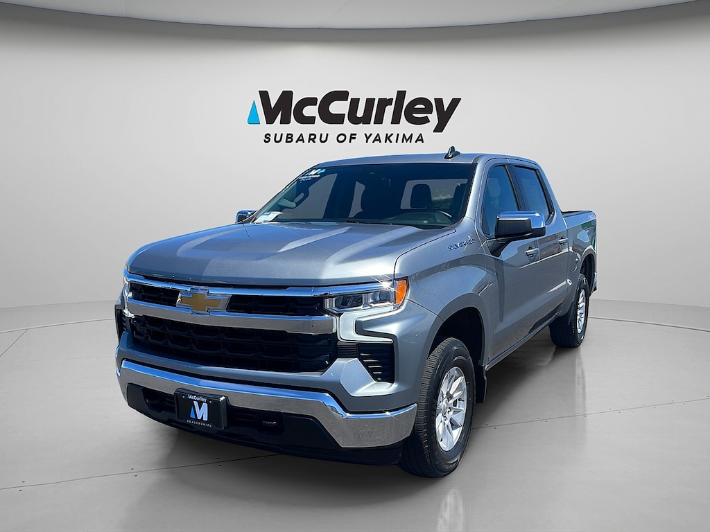 Used 2025 Chevrolet Silverado 1500 4WD Crew Cab Standard Bed LT Truck Crew Cab