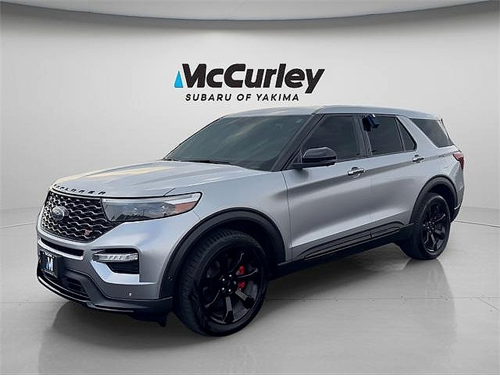 2021 Ford Explorer ST's photo