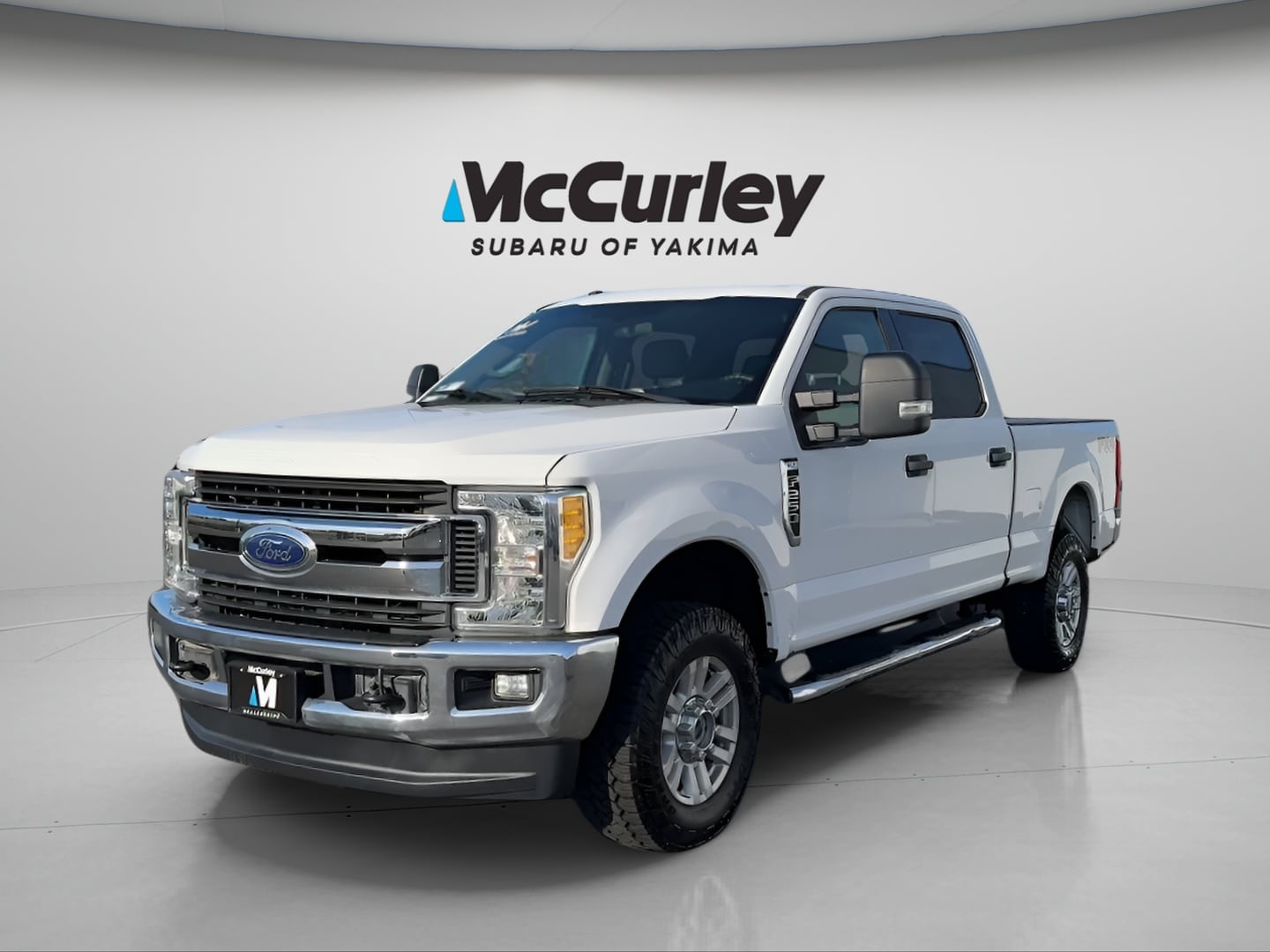 2017 Ford F-250 XLT 4x4 Crew Cab 160 in's photo