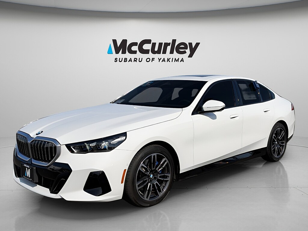 Used 2025 BMW 530i xDrive Sedan