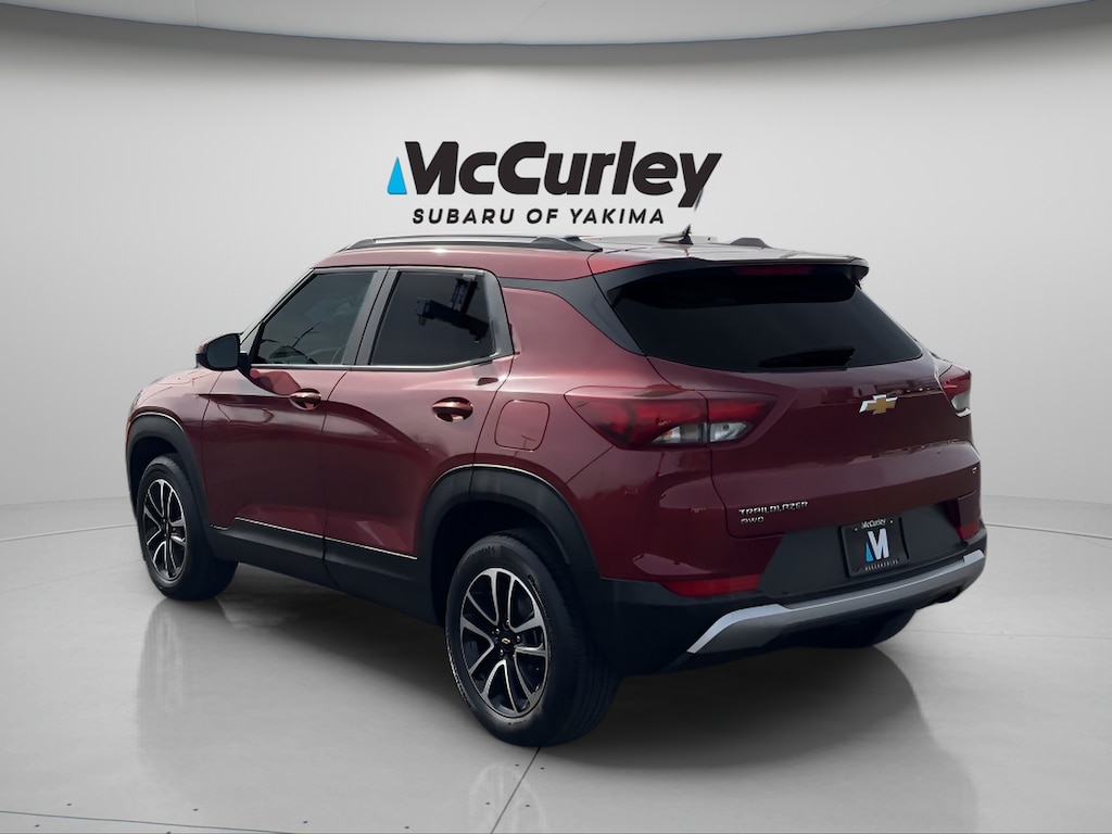 Used 2025 Chevrolet Trailblazer AWD LT