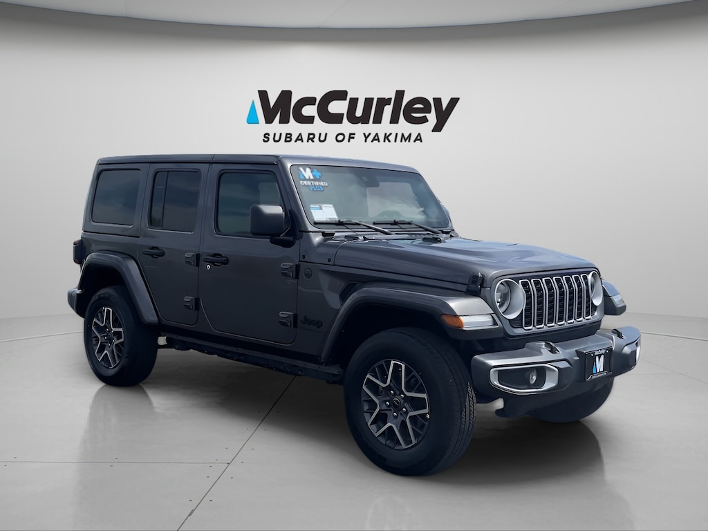 Used 2025 Jeep Wrangler Sahara SUV