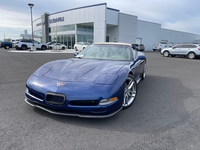 Used 2004 Chevrolet Corvette Base with VIN 1G1YY32G945104883 for sale in Union Gap, WA