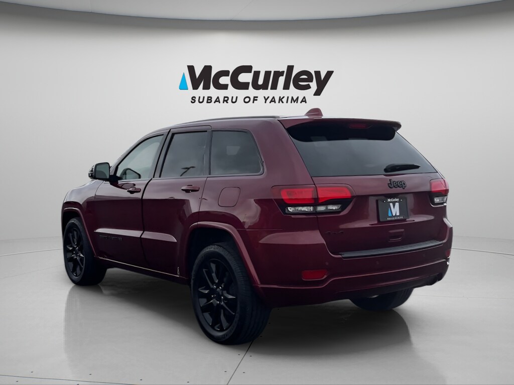 Used 2018 Jeep Grand Cherokee Altitude 4x4 SUV