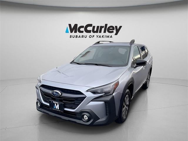 2025 Subaru Outback Premium's photo