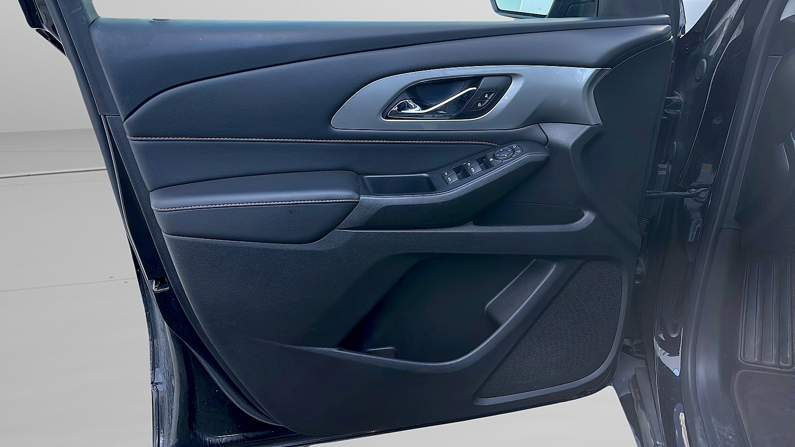 2021 Chevrolet Traverse 2FL - Photo 27