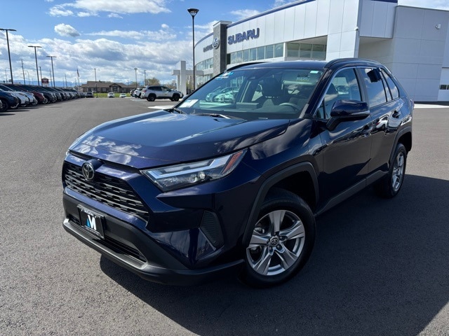 Used 2022 Toyota RAV4 XLE with VIN 2T3P1RFV7NW298052 for sale in Union Gap, WA