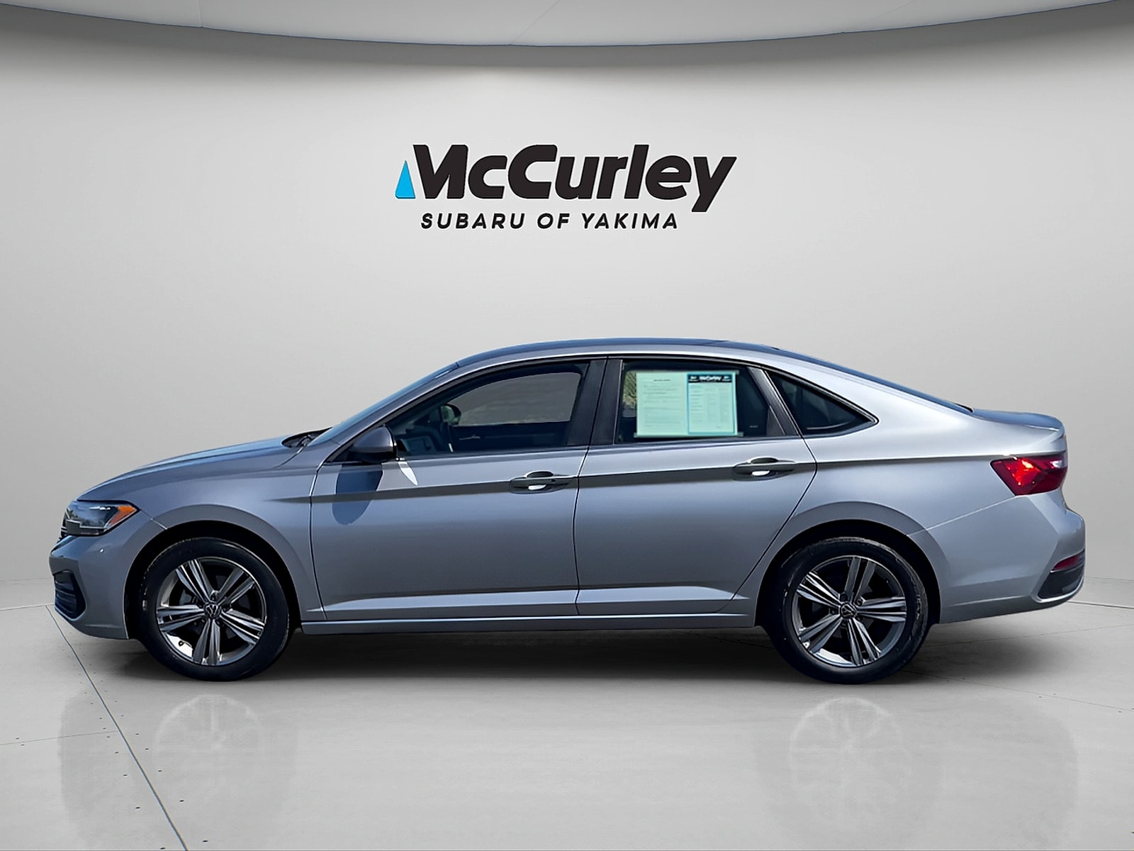 Used 2024 Volkswagen Jetta SE with VIN 3VWEM7BU2RM048352 for sale in Union Gap, WA