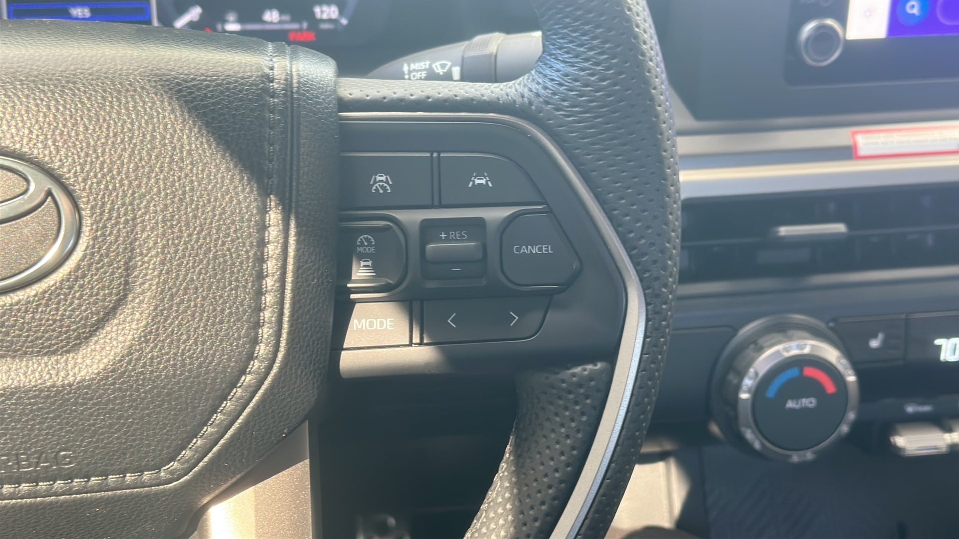 2024 Toyota Tacoma TRD Sport - Photo 12