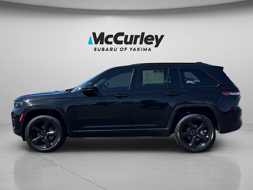 Used 2024 Jeep Grand Cherokee Altitude X 4x4 SUV