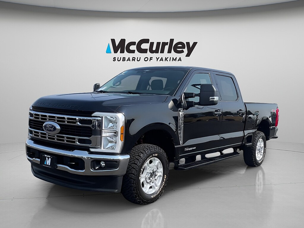 Used 2026 Ford F-250 XLT Truck Crew Cab